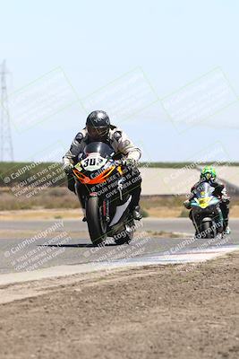 media/Aug-03-2025-TrackDaz (Sun) [[bf4a71acf9]]/C Group/1240pm (Wheelie Bump)/